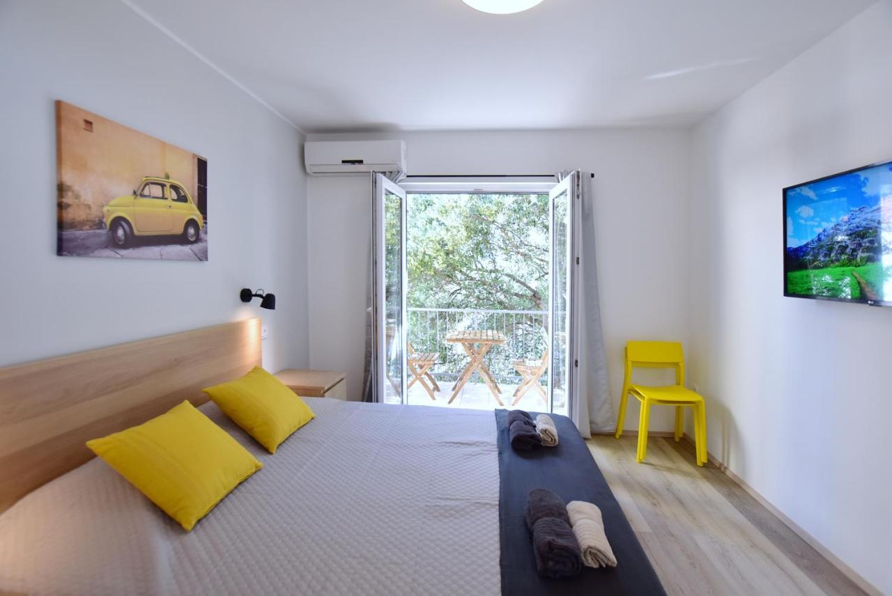 Olive Tree Appartement Stari Grad  Buitenkant foto