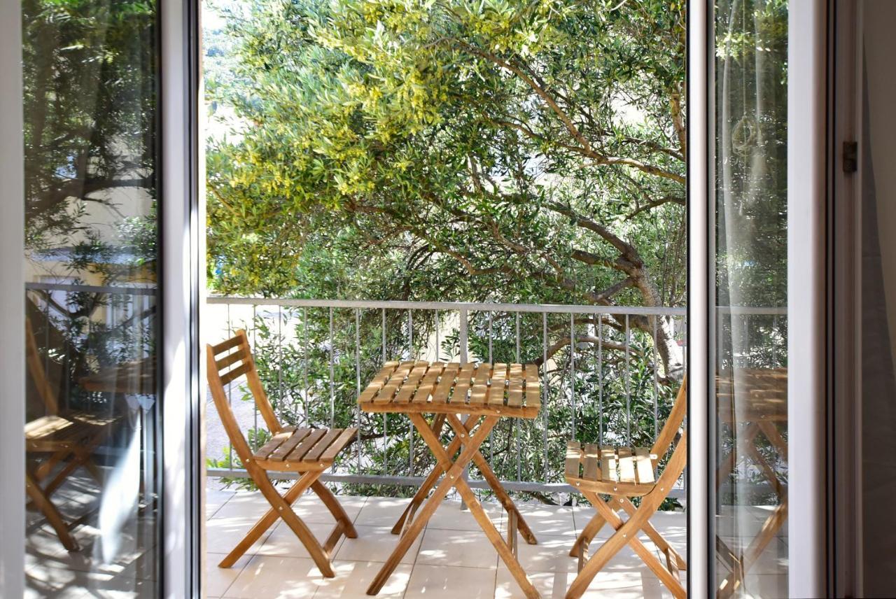 Olive Tree Appartement Stari Grad  Buitenkant foto