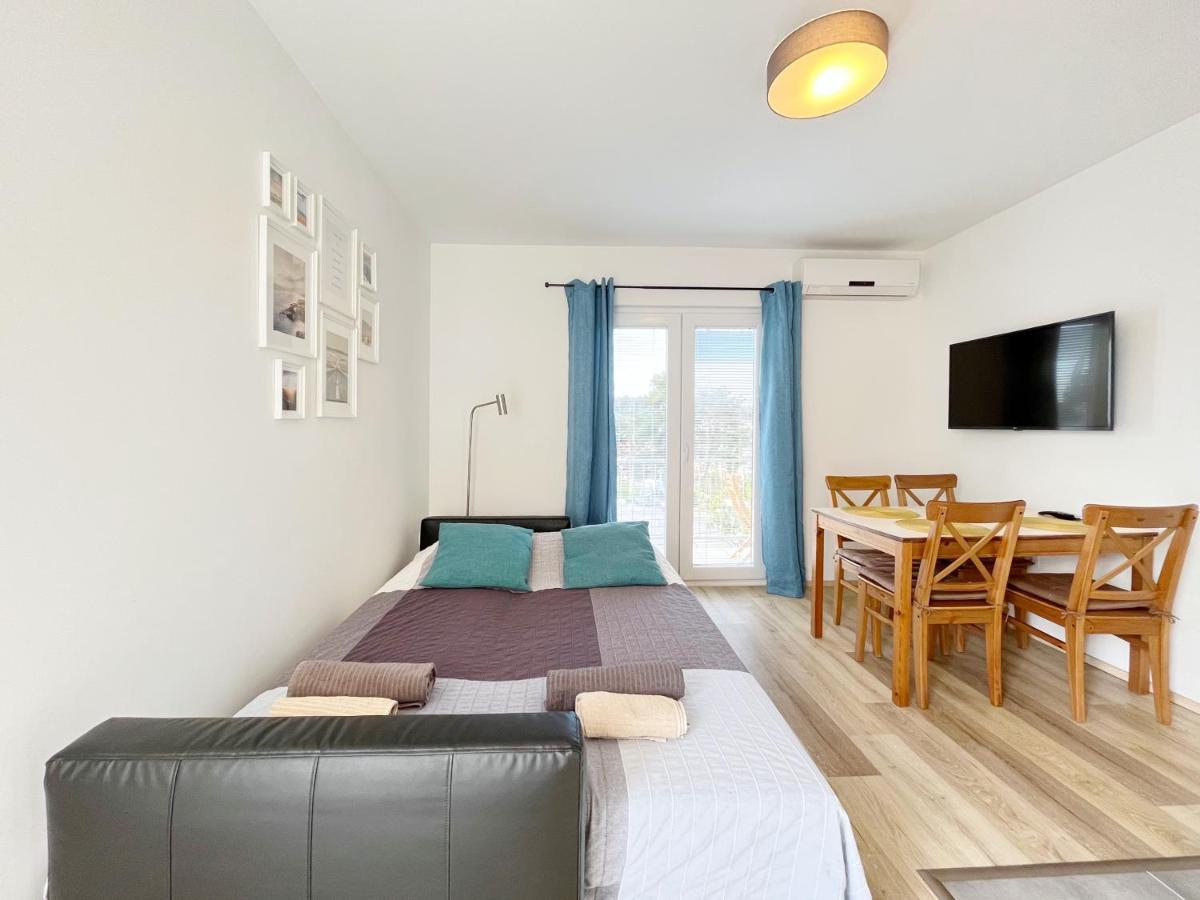 Olive Tree Appartement Stari Grad  Buitenkant foto